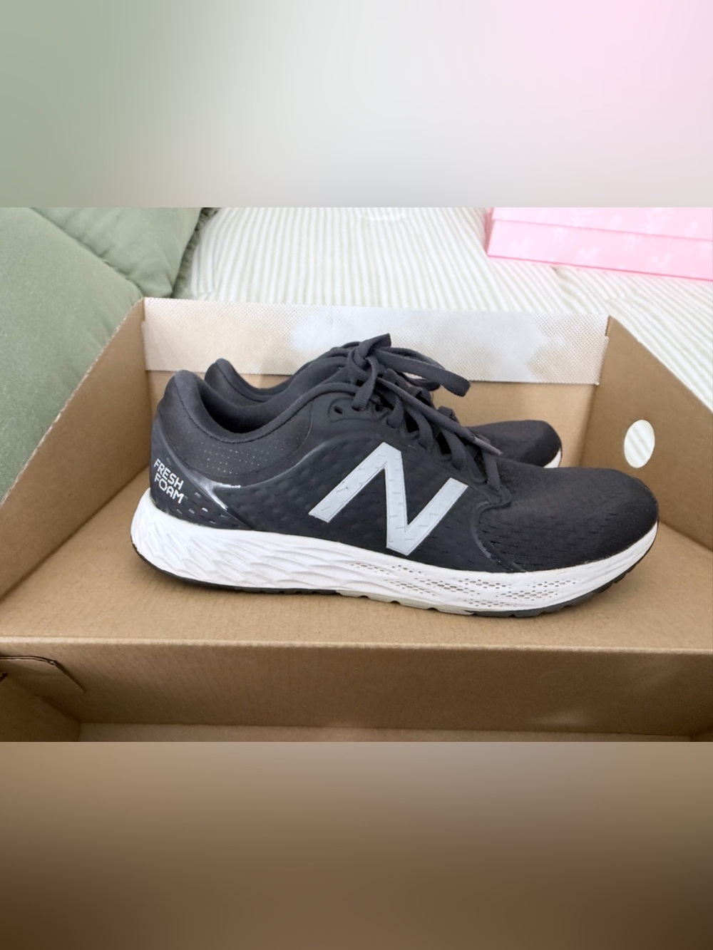New Balance women Black and White Fresh Foam Sneaker